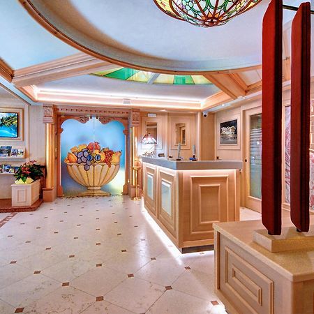 Hotel Madonna Delle Nevi Фольгарида Экстерьер фото