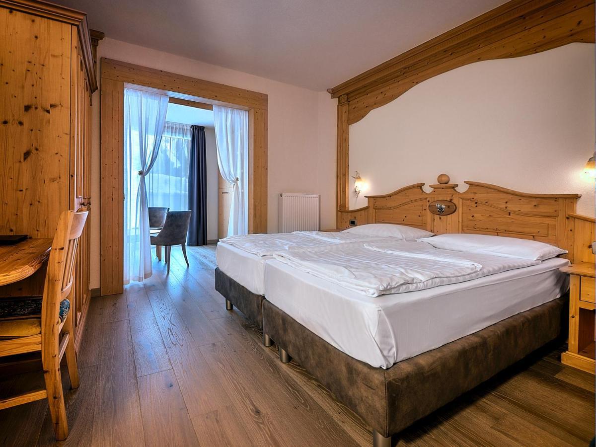 Hotel Madonna Delle Nevi Фольгарида Экстерьер фото