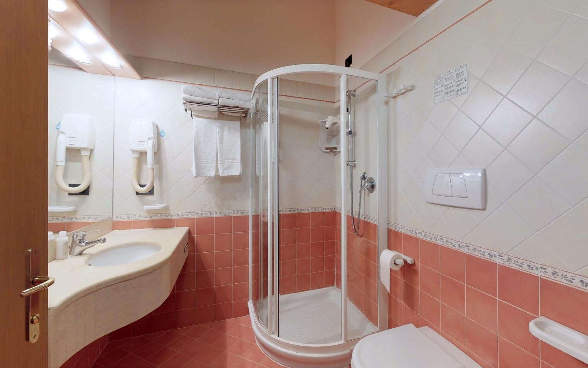 Hotel Madonna Delle Nevi Фольгарида Экстерьер фото