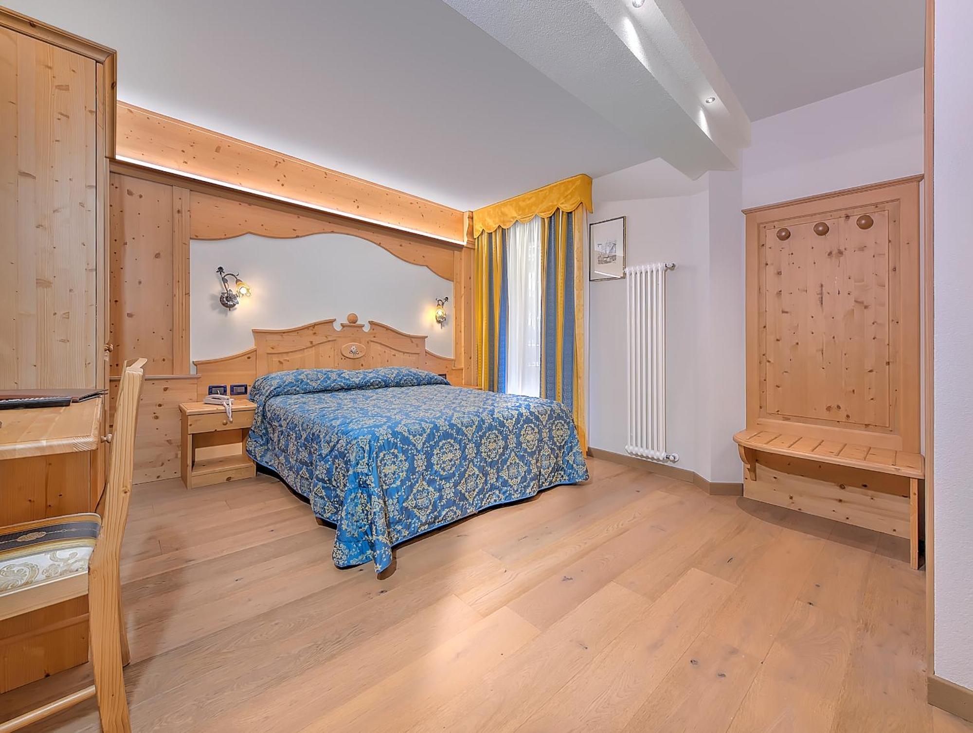 Hotel Madonna Delle Nevi Фольгарида Экстерьер фото