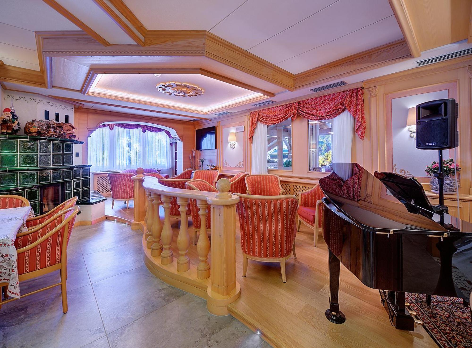 Hotel Madonna Delle Nevi Фольгарида Экстерьер фото